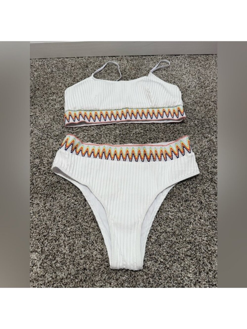 White Ribbed Two-Piece Bikini with Multicolor Zigzag Trim - Size L